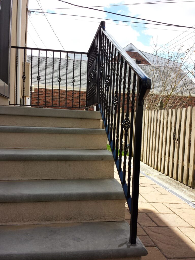 Traditional custom ornamental aluminum rail at the beach, photo 3 of 8