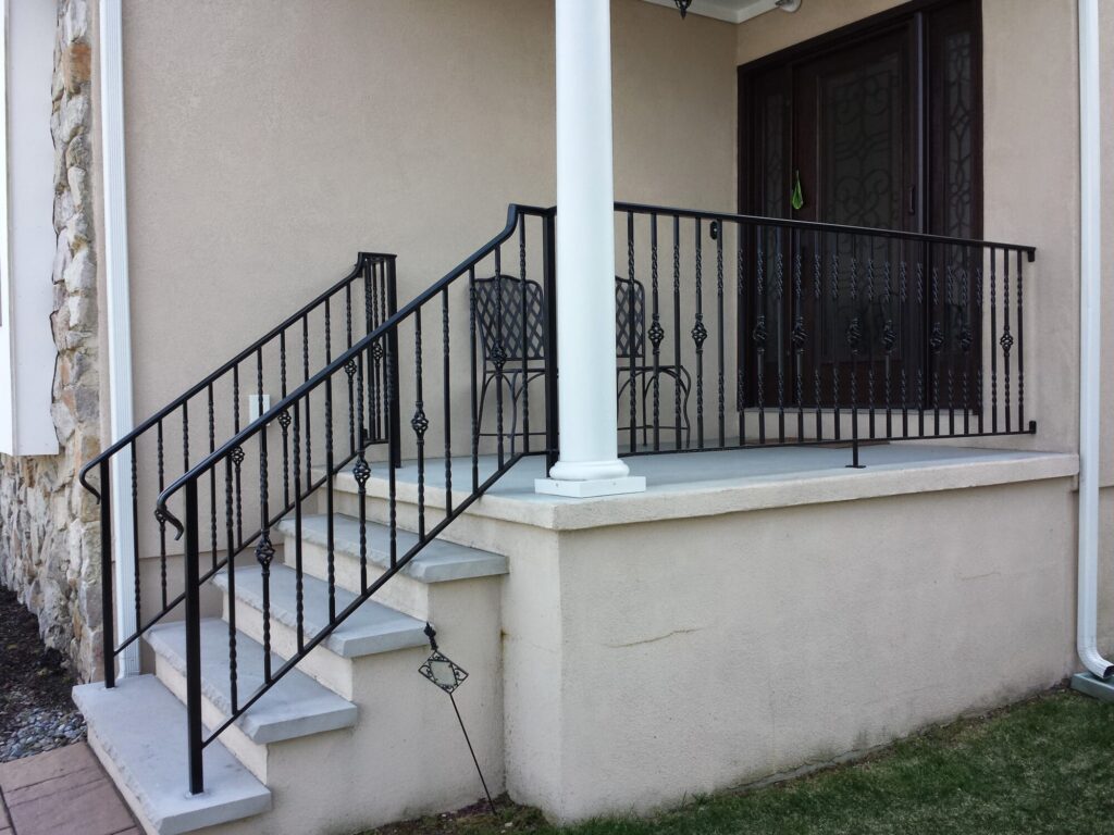 Traditional custom ornamental aluminum rail at the beach, photo 6 of 8
