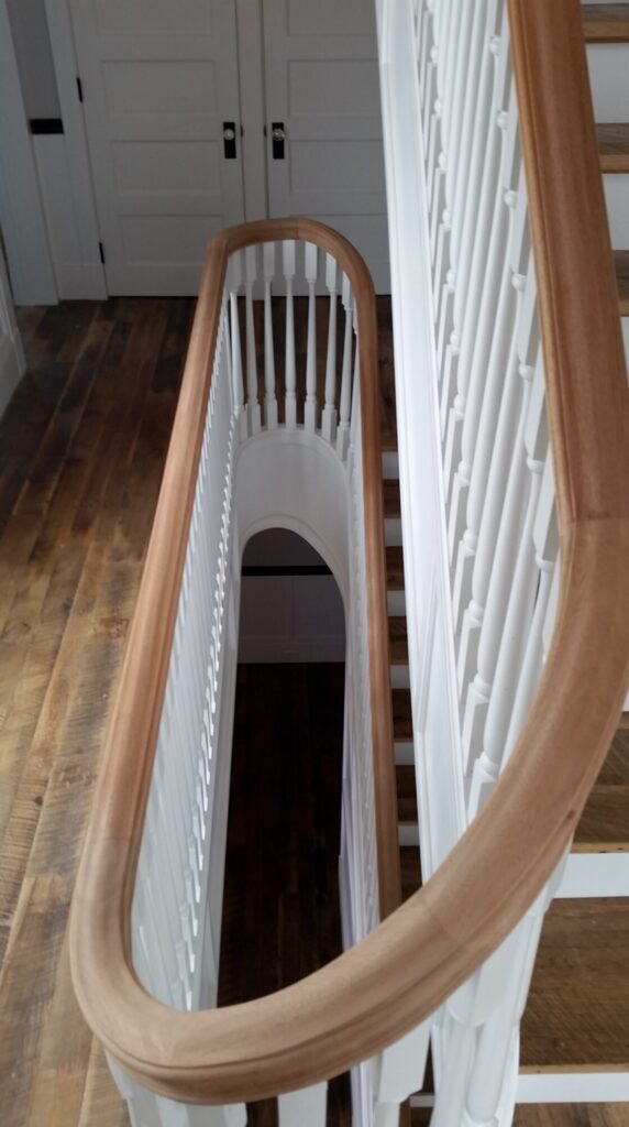 Custom hand carved tangent rails with closed stringer, photo 22 of 27
