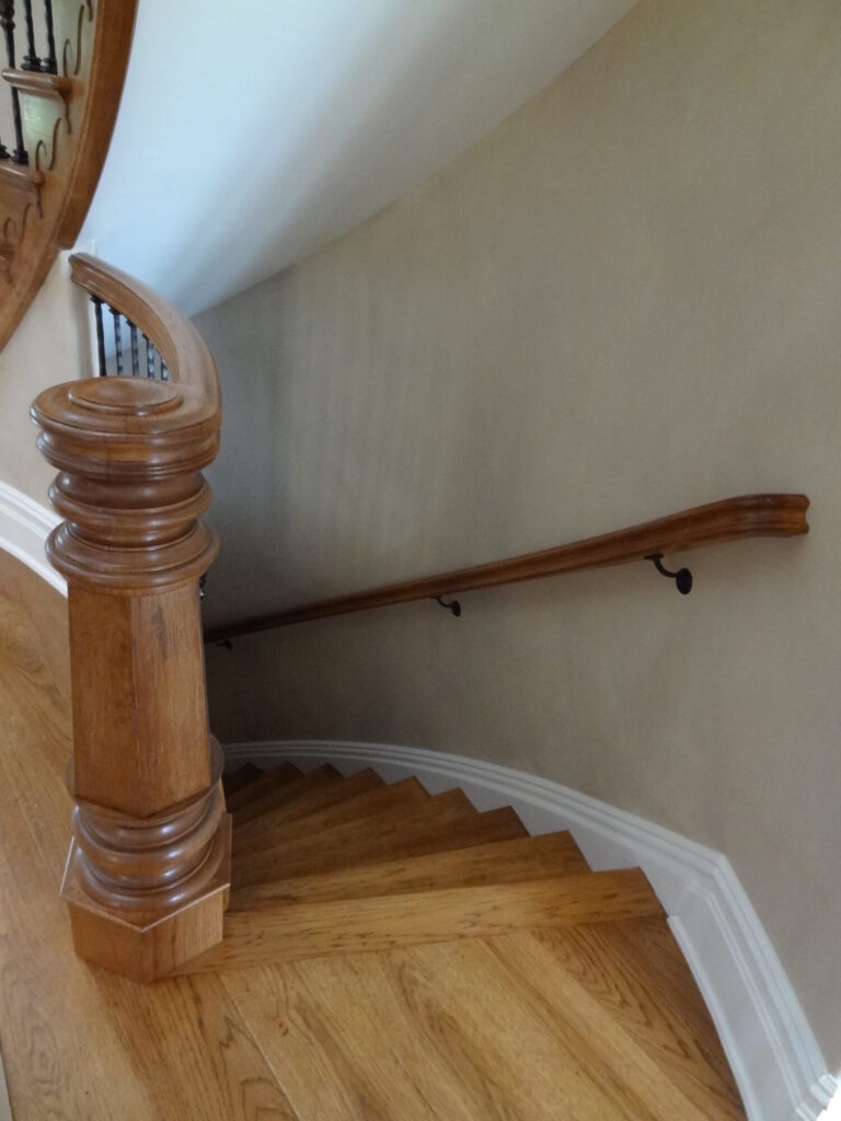 Mirroring curved staircase with iron balusters custom made hexagonal box newel: Solid hickory treads, risers and handrail, photo 11 of 15